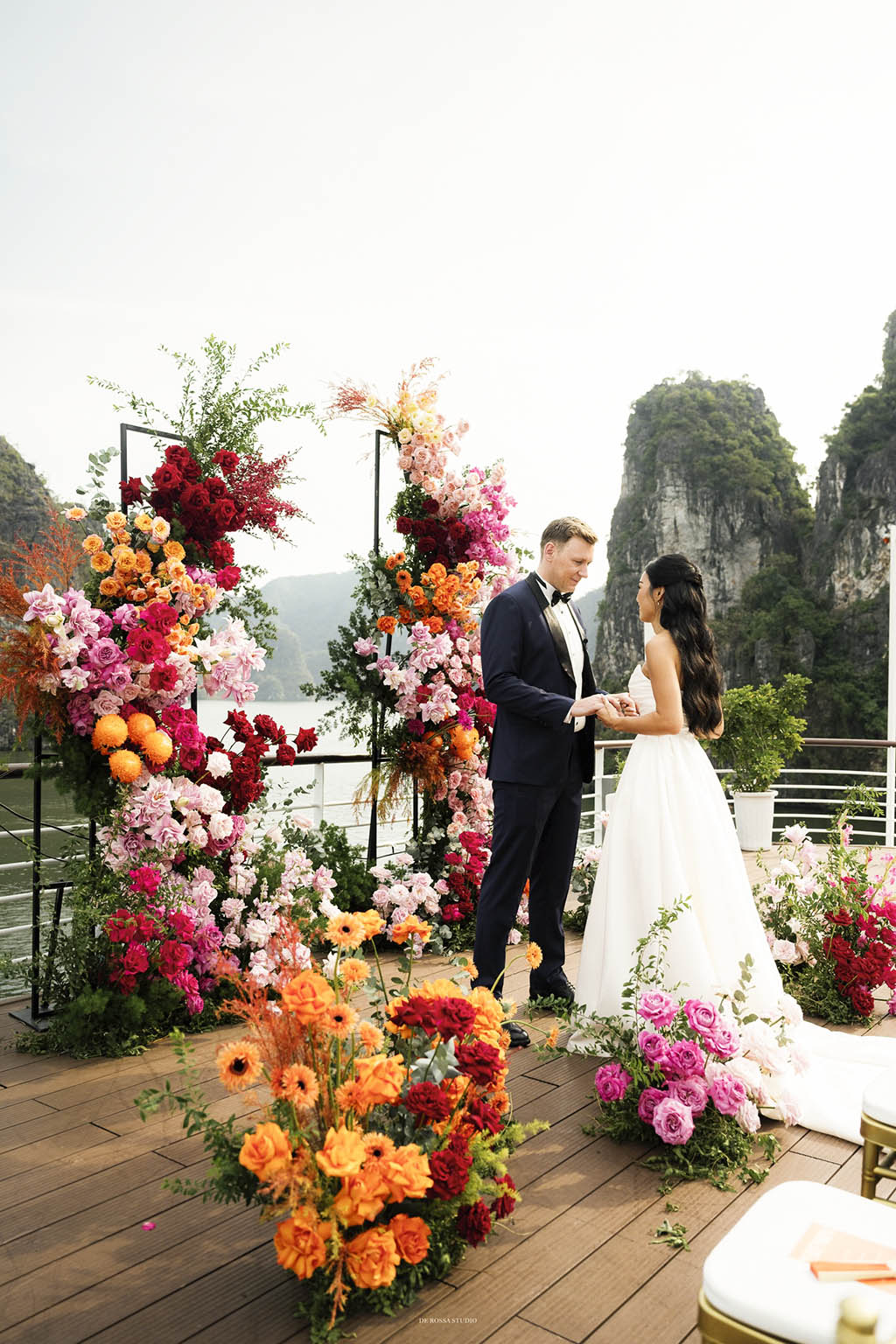 Toast to unforgettable Halong moments